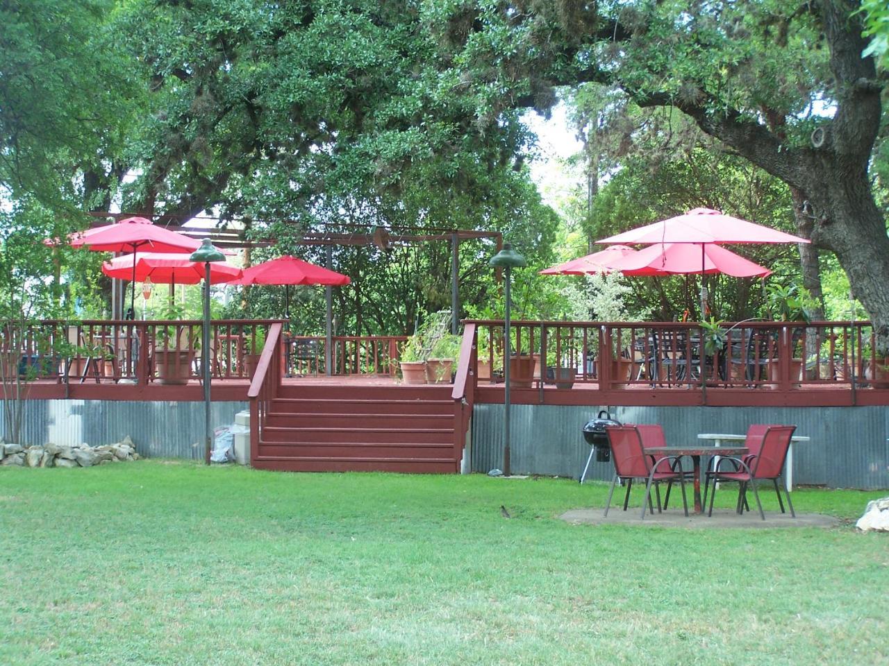 Blanco County Inn & Guesthouses מראה חיצוני תמונה