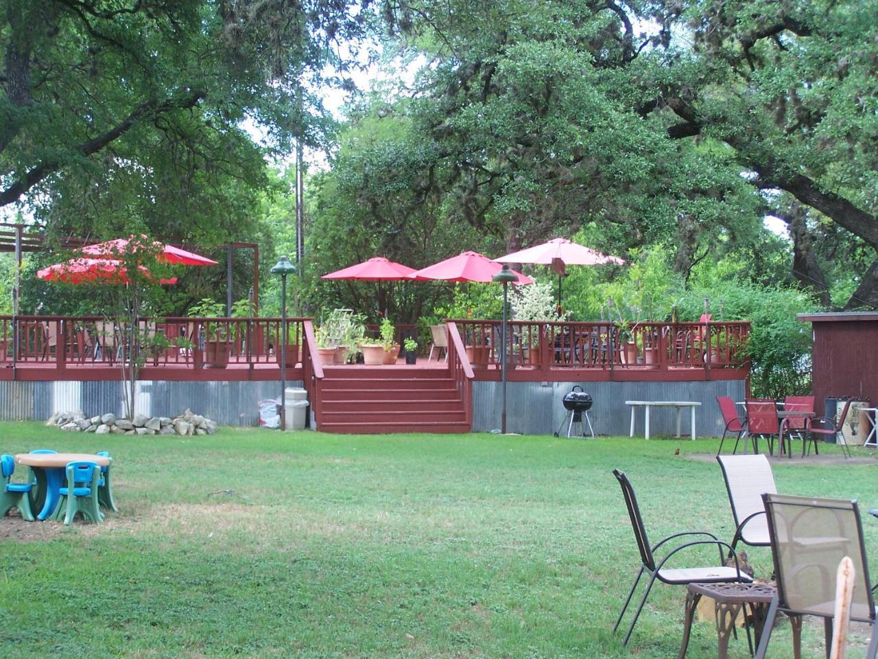 Blanco County Inn & Guesthouses מראה חיצוני תמונה