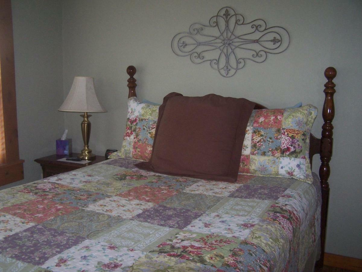 Blanco County Inn & Guesthouses מראה חיצוני תמונה